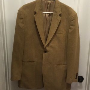 Men’s 40R camel hair jacket